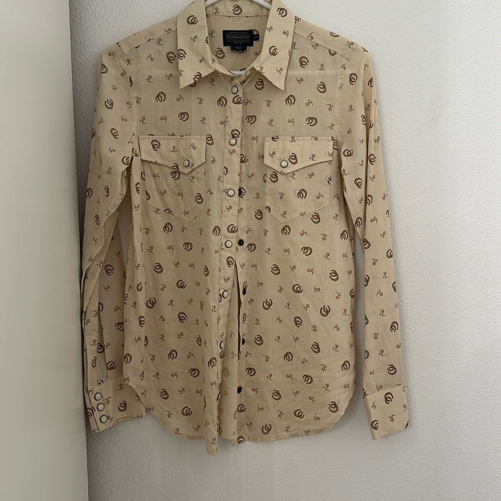 Pendleton horse shoe gambler top